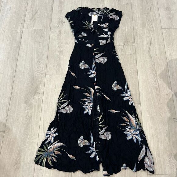 Roxy Black Tropical Ubud Walk
Short Sleeve Cut Out Knot Tie High
Slit Maxi Dress - Picture 1 of 8